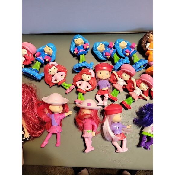 McDonald’s Happy Meal Strawberry Shortcake Figures Dolls - Picture 2 of 5